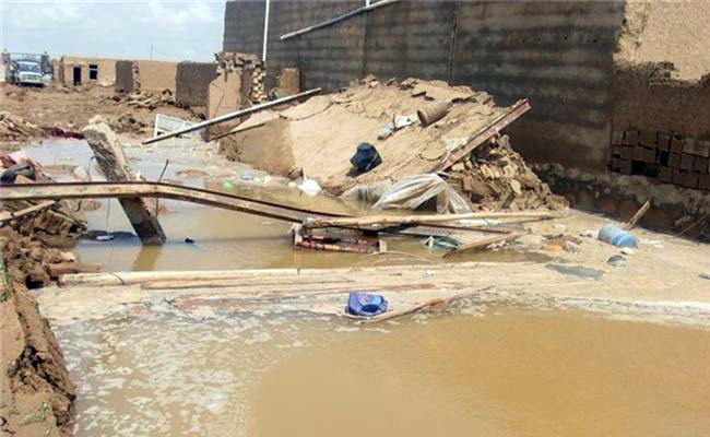 والى دایکندی: با رساندن کمک به سيلاب زدگان دايکندى، جلو فاجعه را بگيريد